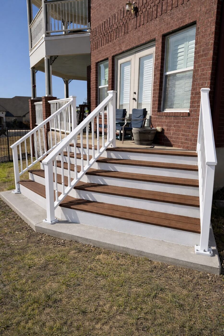 Front Entry Steps & Rail